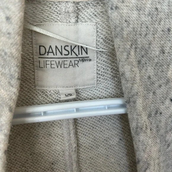 Danskin cardigan - Picture 2 of 2